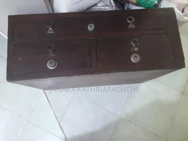 Antique Almariya