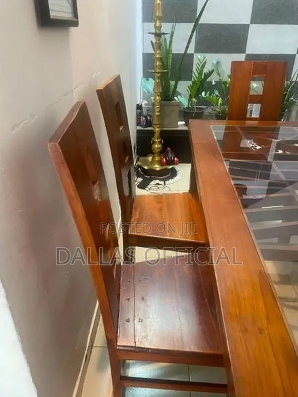 Dining Table with 6 Chairs