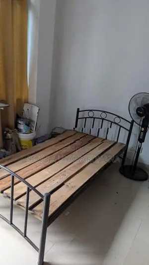 Single Metal Bed Frame with Wooden Slats