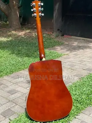 Avilon Acoustic Guitar