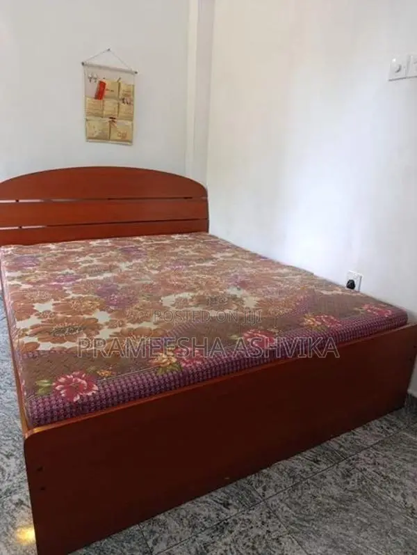 6”5 Bed with Mattress