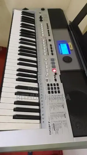 Yamaha i455 keyboard