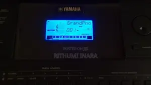 YAMAHA E453 KEYBOARD