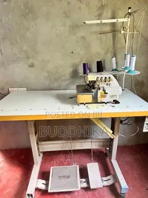 Ziruba Overlock Machine