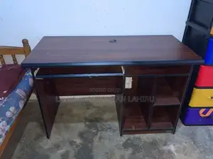 Computer Table Damro Kwt019