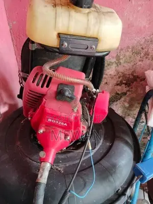 Grass Cutter Machine