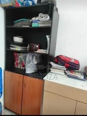 Bookshelf