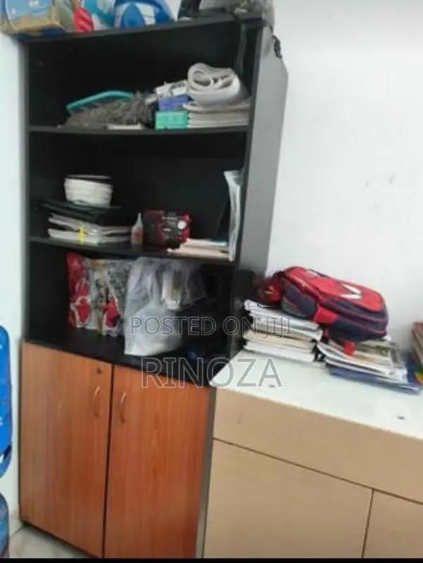 Bookshelf