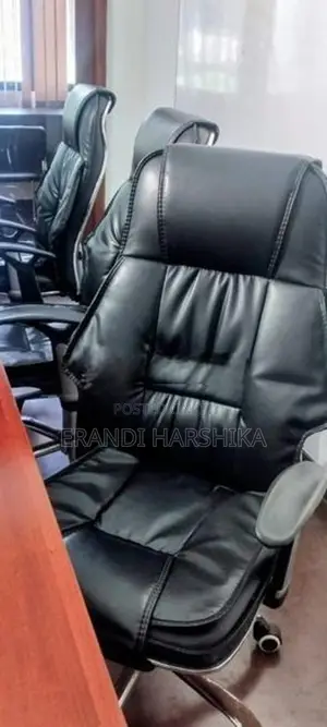 Executive Boardroom Chairs – Premium Used Office