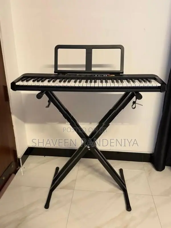Yamaha PSR-F52