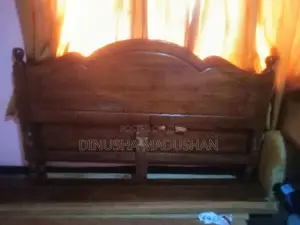 Teak Bed තේක්ක ඇඳ