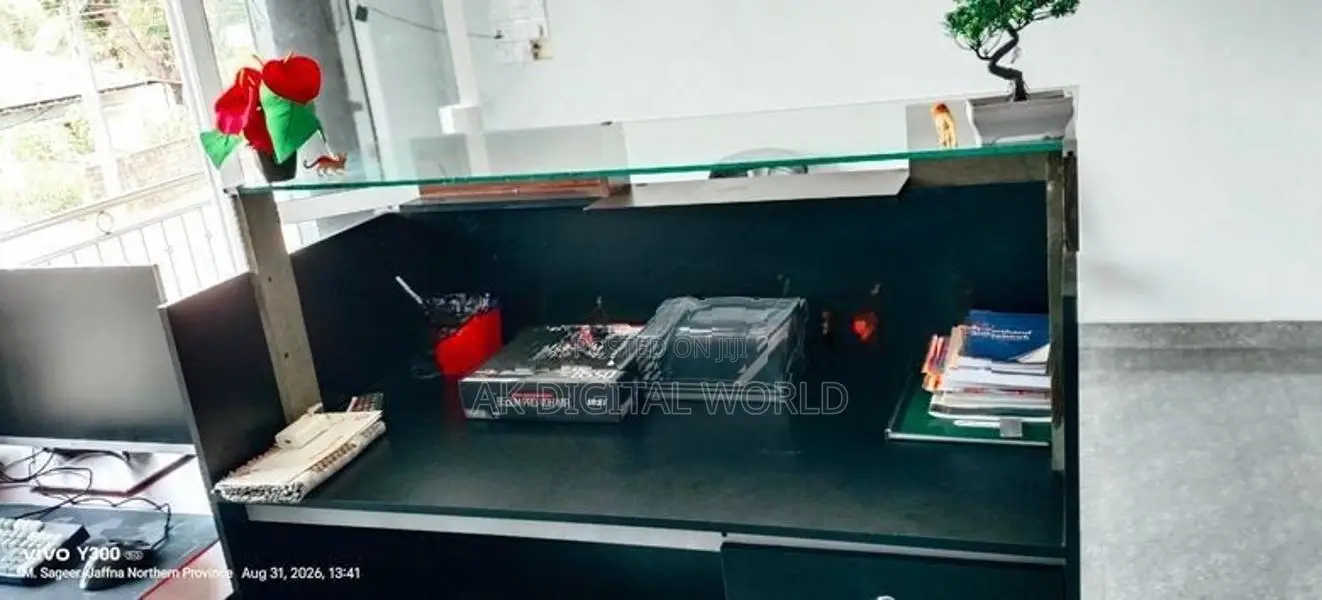 Cashier Table