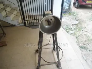 Coconut Scraper with Stand