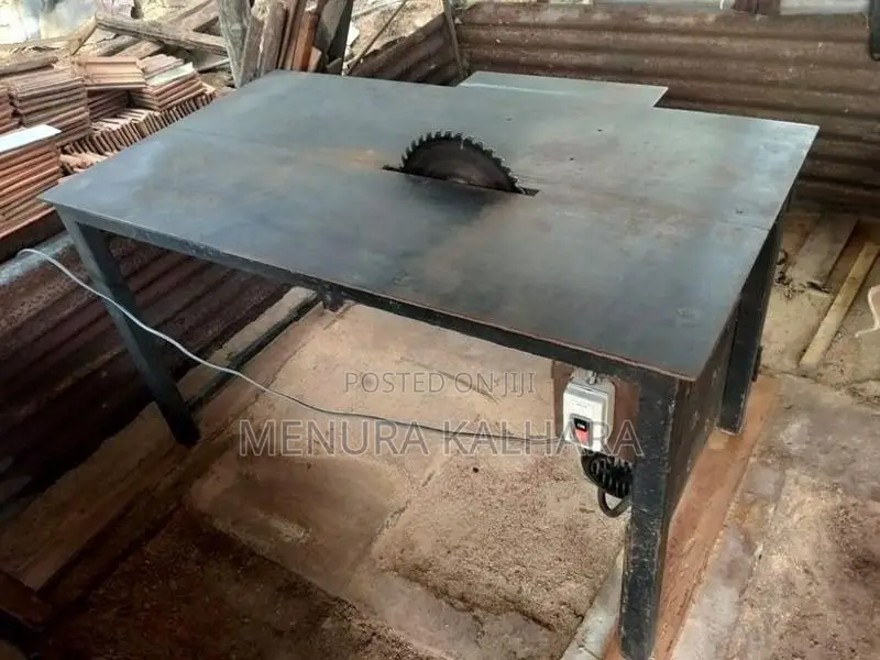 දර කපන මැෂිමක්