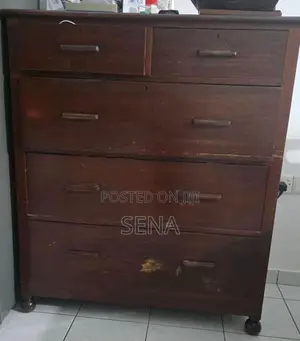 Antique Chest of Drawers - 2 Set