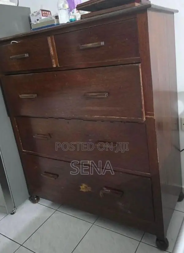 Antique Chest of Drawers - 2 Set