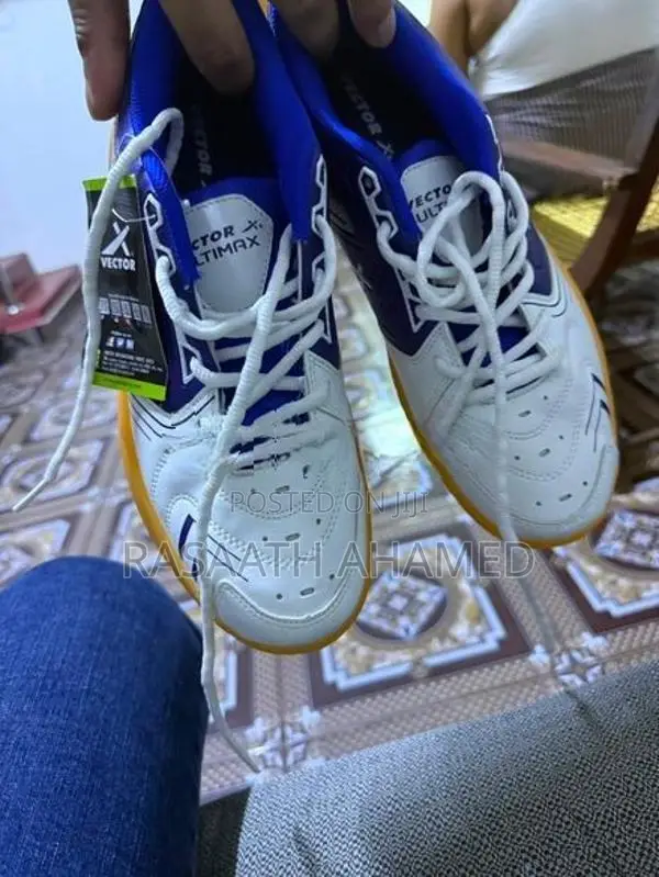 Badminton Shoes
