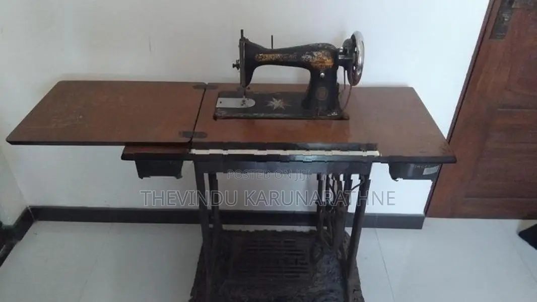 Singer Sewing Machine
