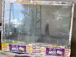 Aluminum Showcase