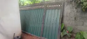 lron Gate