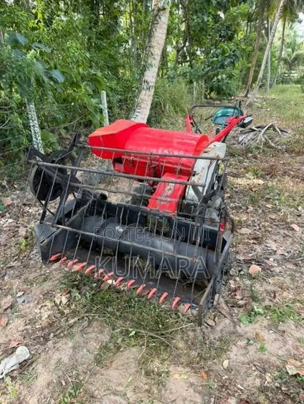 ගොයම් කපන මඩින