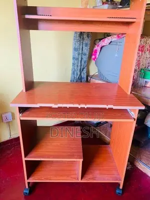 Computer Table