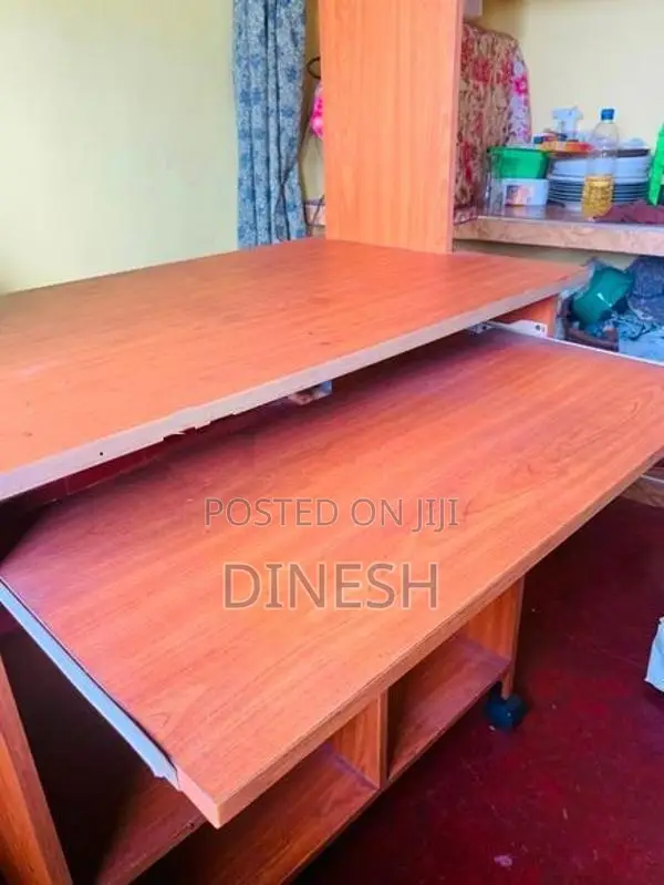 Computer Table