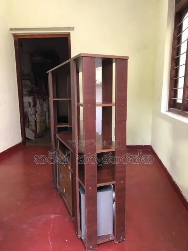 ටීවී ස්ටෑන්ඩ්