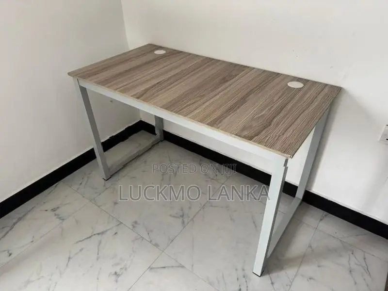 New 4x2 Size Computer Table (Ii14)