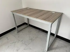 New 4x2 Size Computer Table (Ii14)