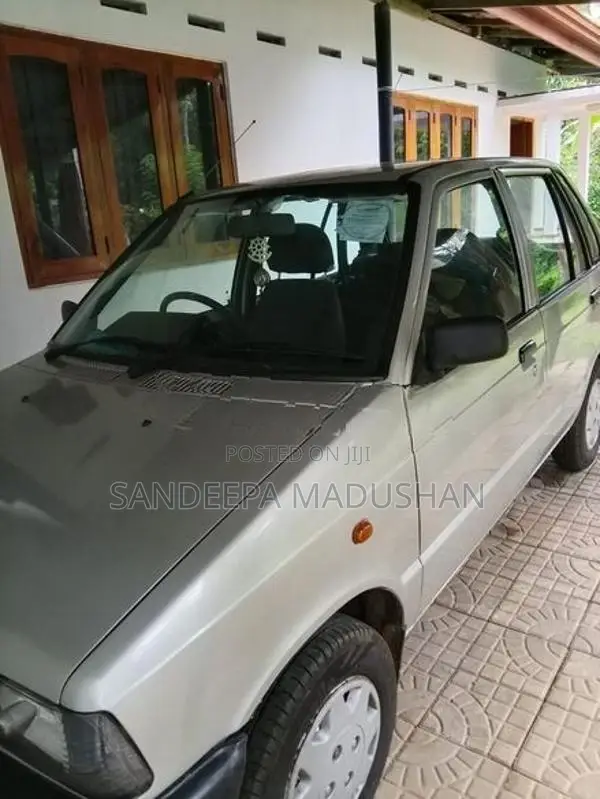 Maruti Suzuki 800 2010