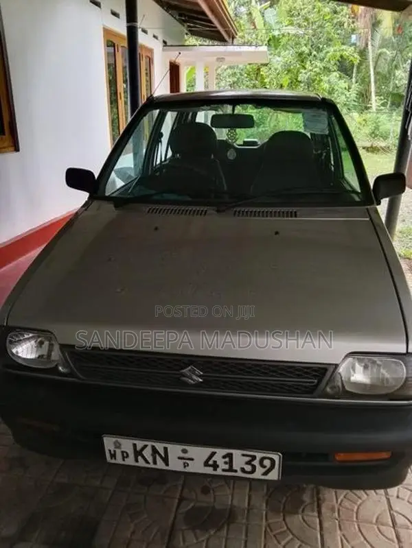 Maruti Suzuki 800 2010