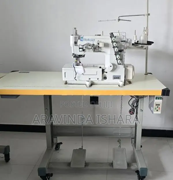 Bob Bobjet - 5 Thread Flat Bed Lock Machine