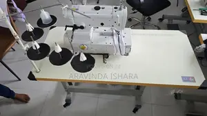 Bob Bobjet - 5 Thread Flat Bed Lock Machine