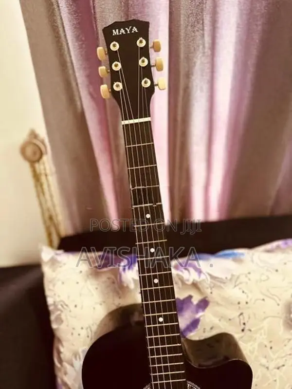 Maya Guitar