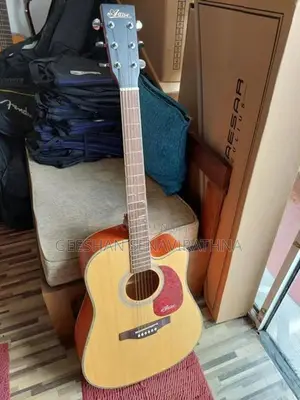Ailise Acoustic Guitar