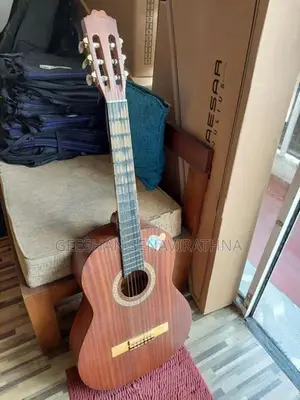 Toyama Classical Guitar