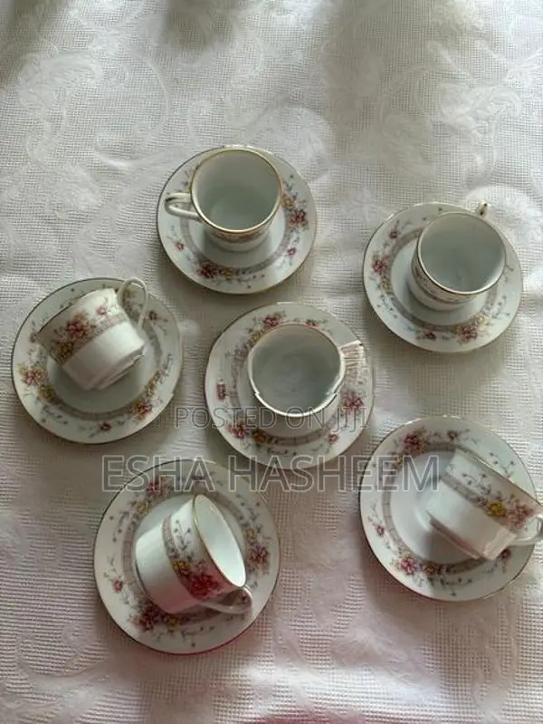 17 Pcs Noritake Coffee Set
