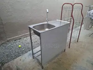 Sink Unit With Rack