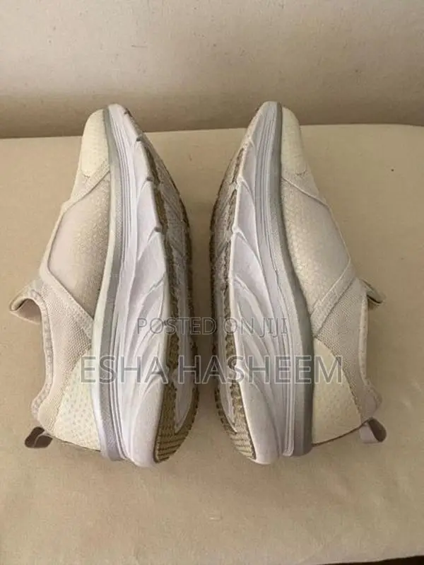 Women’s. D’ Lux Walker Skechers