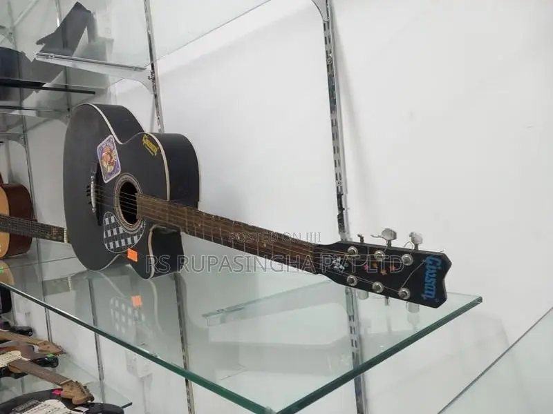 Box Guitar Givson