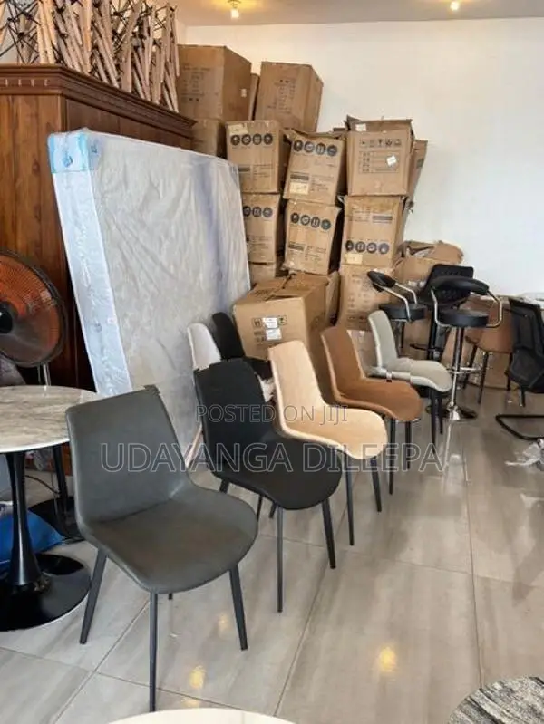 Restaurant Table with Chairs
