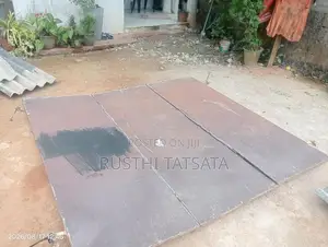 Used Metal Gate
