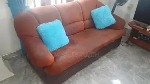 Damro Sofa Set