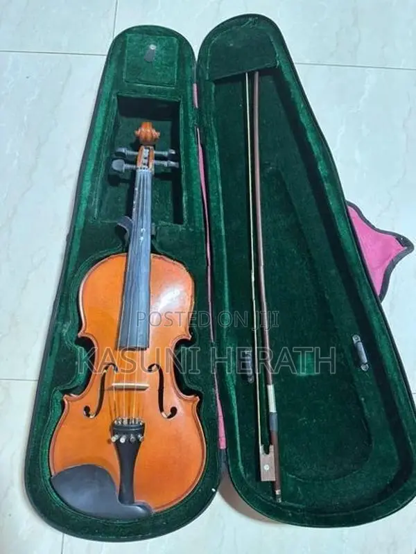 Superlark Violin