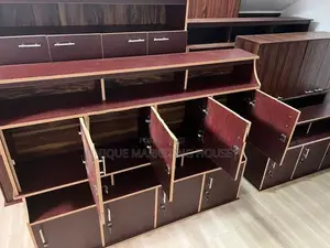 Modern Discounted 5 Ft Pantry Cupboards