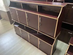 Modern Discounted 5 Ft Pantry Cupboards