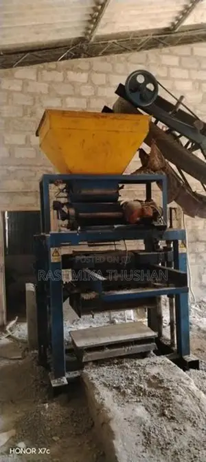 Block Gal Machine