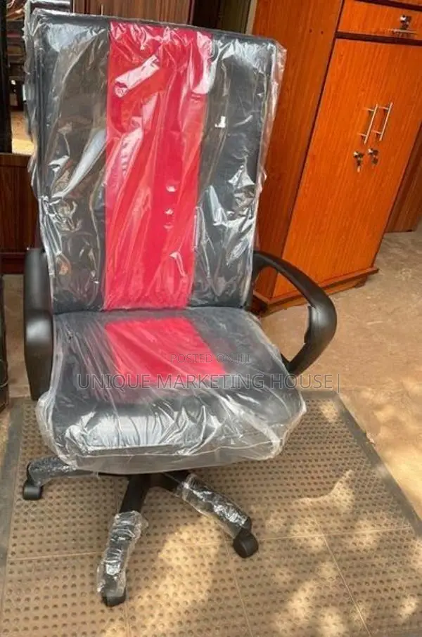 Piyestra Mid Mesh Managing Chairs