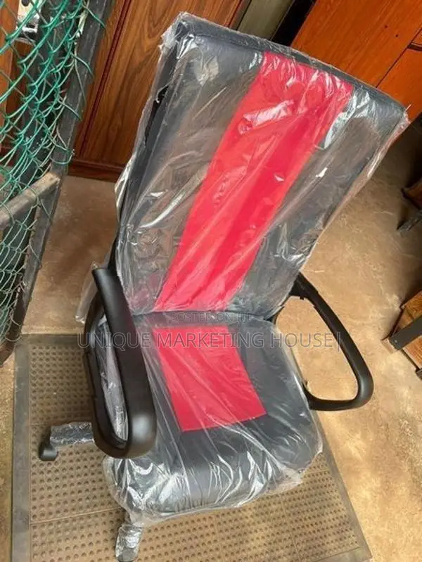 Piyestra Mid Mesh Managing Chairs